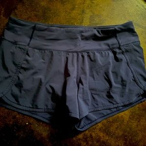 Lululemon Run Times II shorts size 10 Cadet Blue